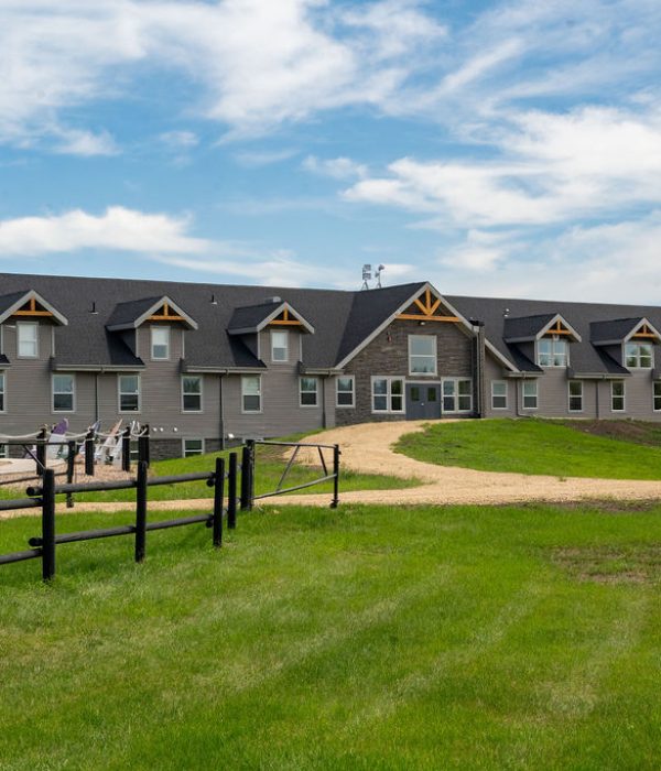 2025-LAKEVIEWRESORTS-EXTERIORHOTEL-19